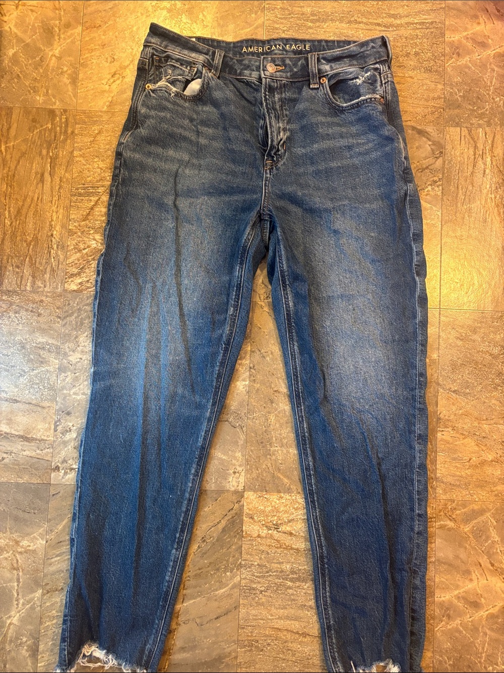 American Eagle Outfitters Strigid Mom Jean